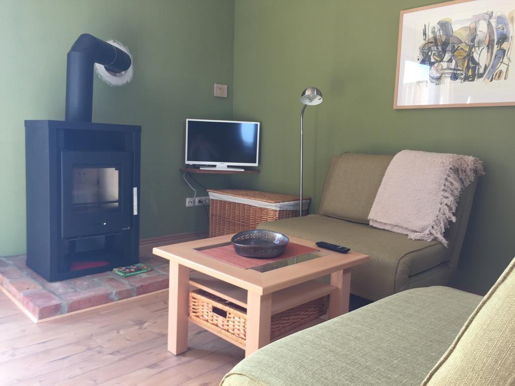 Hof Uhleck Am Koenigsstuhl Apartment Lohme Bagian luar foto