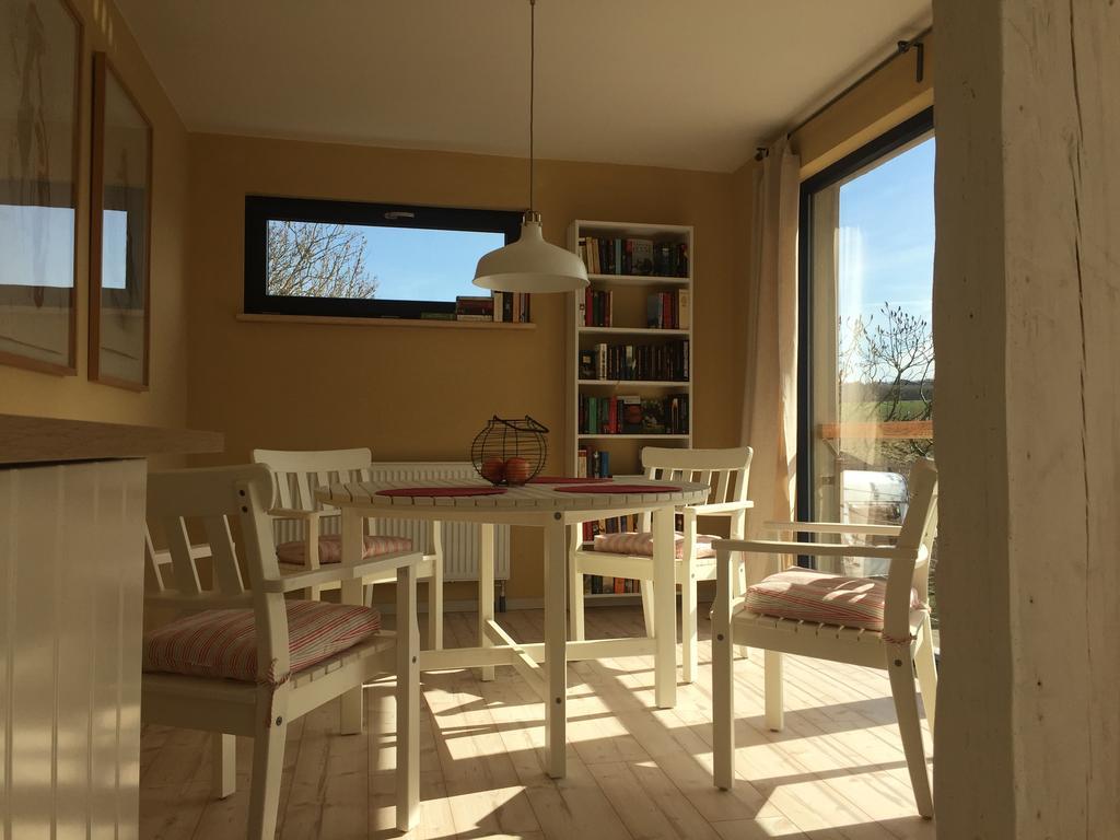Hof Uhleck Am Koenigsstuhl Apartment Lohme Bagian luar foto
